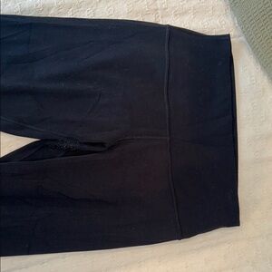 Black Lululemon leggings